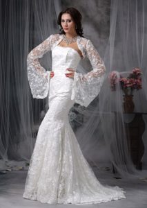 Discount Mermaid Strapless Church Wedding Dresses in Lace with Sweep Train